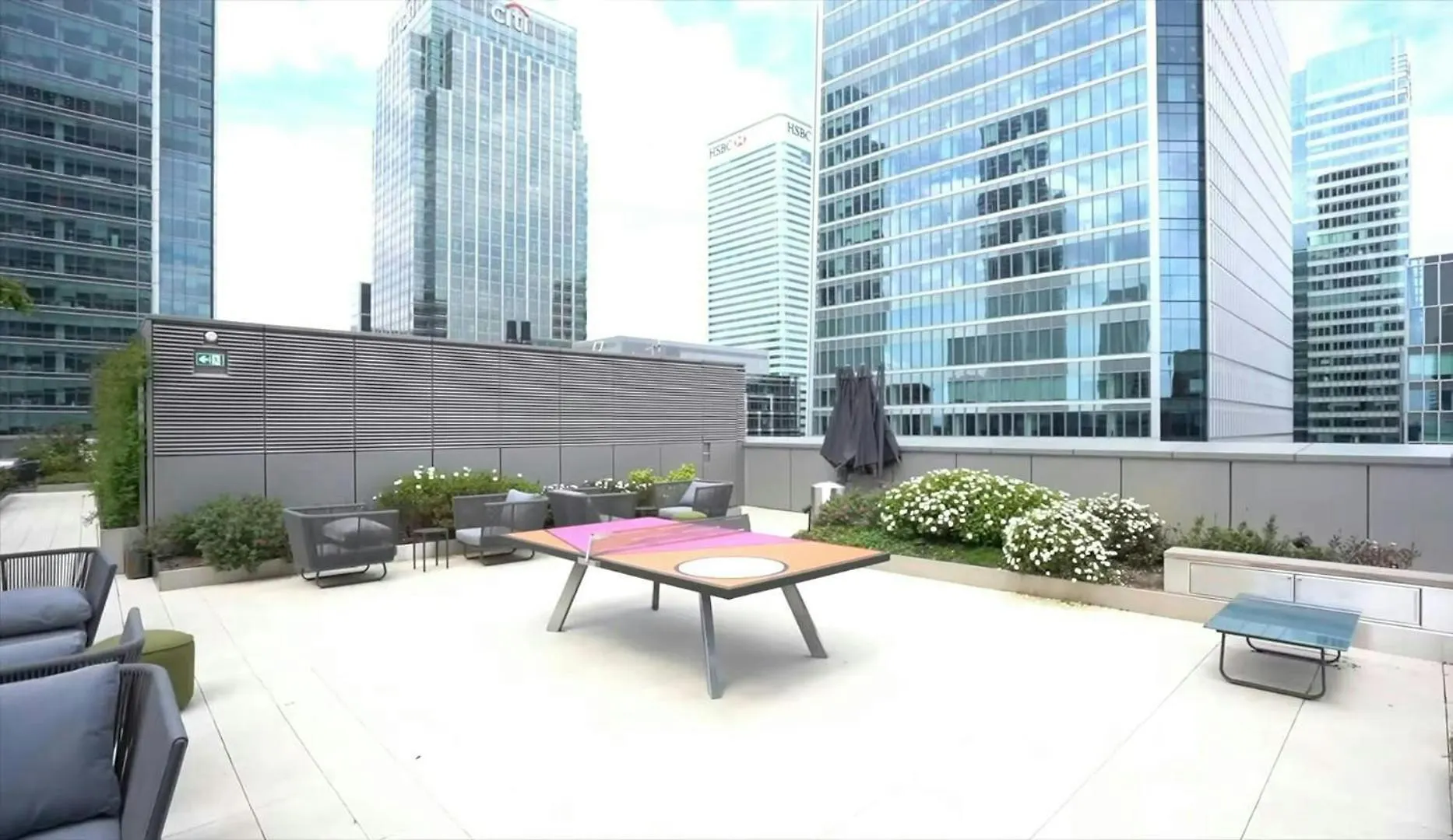 Canary Wharf Luxury Apartment Right Next To Thames London
